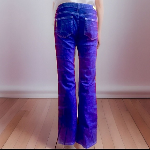 PAIGE Denim Laurel Canyon - Picture 3 of 4